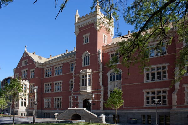 Australian Higher Education at a Crossroads: Policy, Reform and Sector Responses